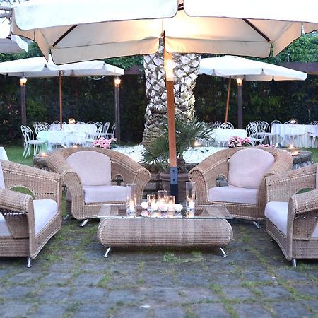 Villa Grant Relais Pomezia Exteriör bild