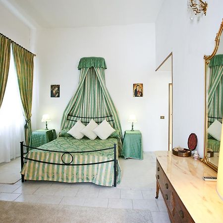 Villa Grant Relais Pomezia Exteriör bild