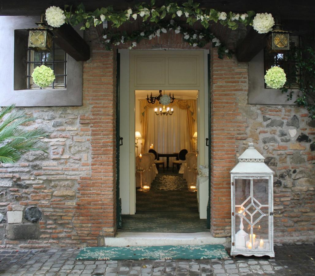 Villa Grant Relais Pomezia Exteriör bild
